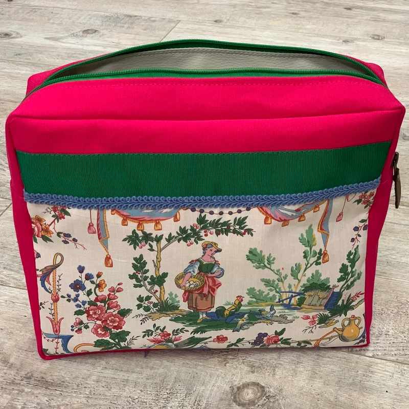 Kulturtasche L DESIGN YOUR OWN