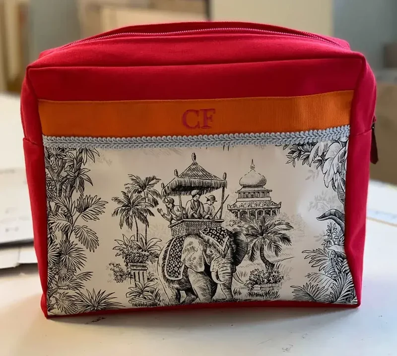 Kulturtasche L DESIGN YOUR OWN