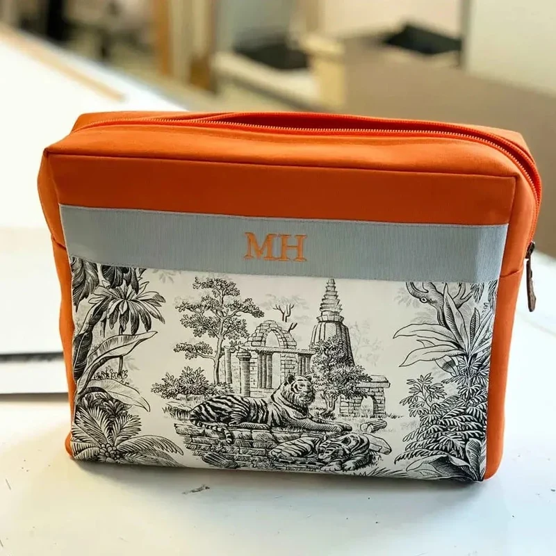 Kulturtasche L DESIGN YOUR OWN