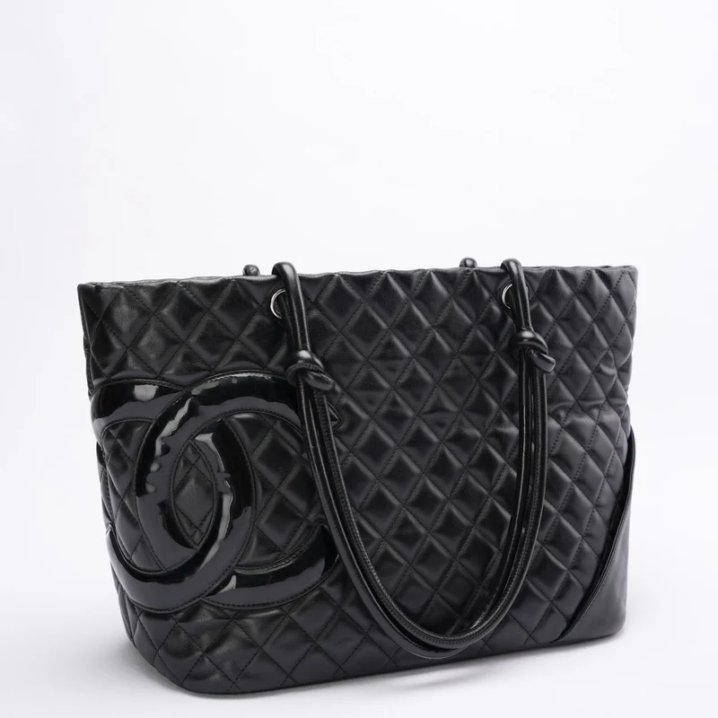 Chanel Black Cambon Tragetasche 2010-2011