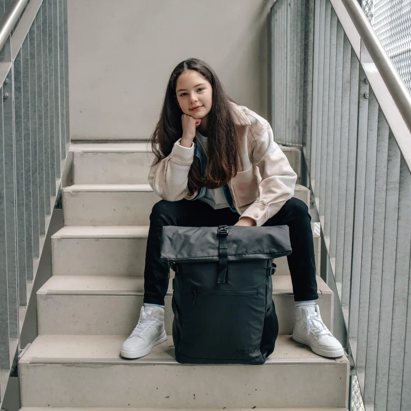 Neoxx VIBE Roll Top - Rucksack 15" 45 cm USB (urban)