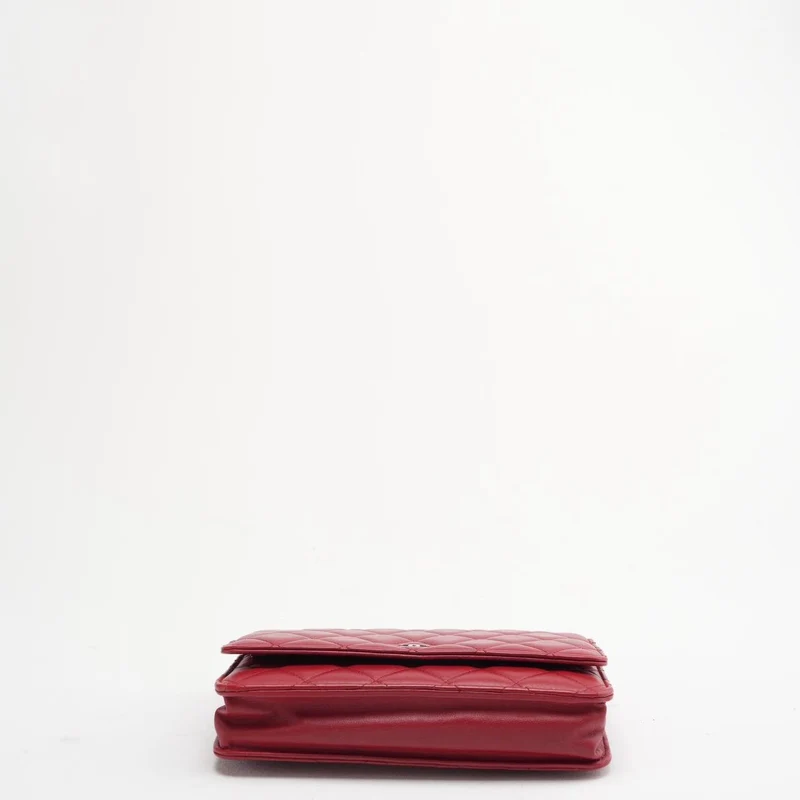 Chanel Rote Geldbörse mit Kette (WOC) Lammleder 2014