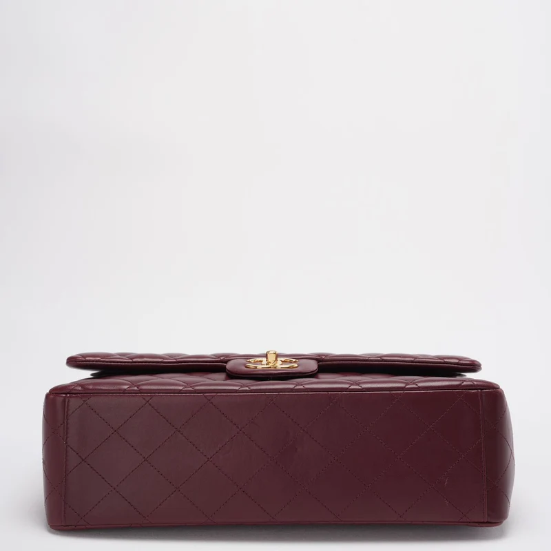 Chanel Burgunderrote zeitlose klassische Flap Bag Maxi Lammleder