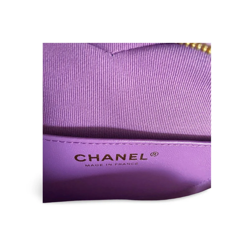 Chanel Große Herztasche Lila Lammleder Gold Hardware 2022