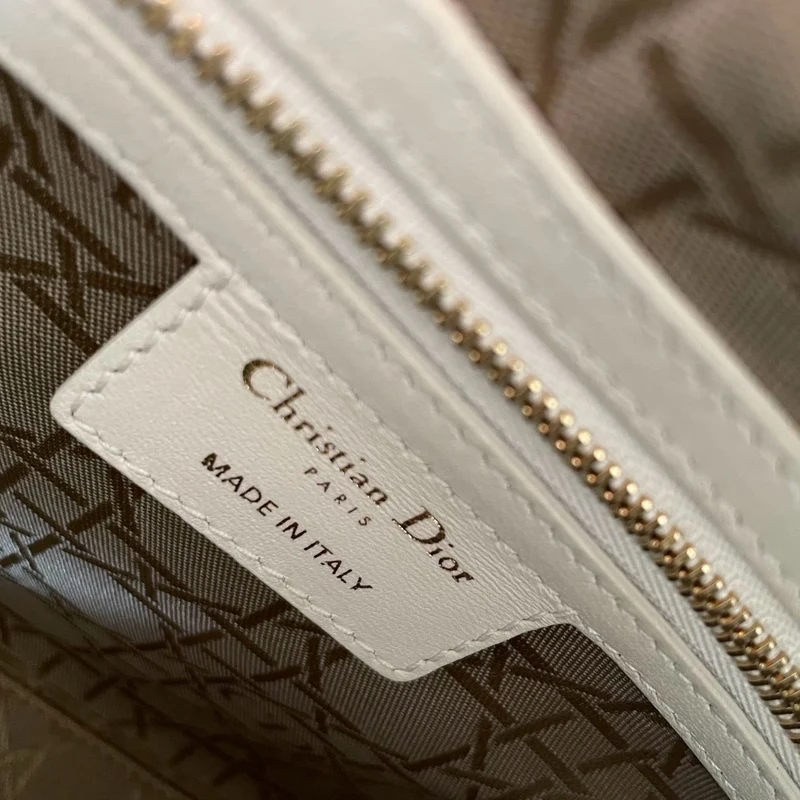 Christian Dior Weiße Lady Dior Mittlere Tasche