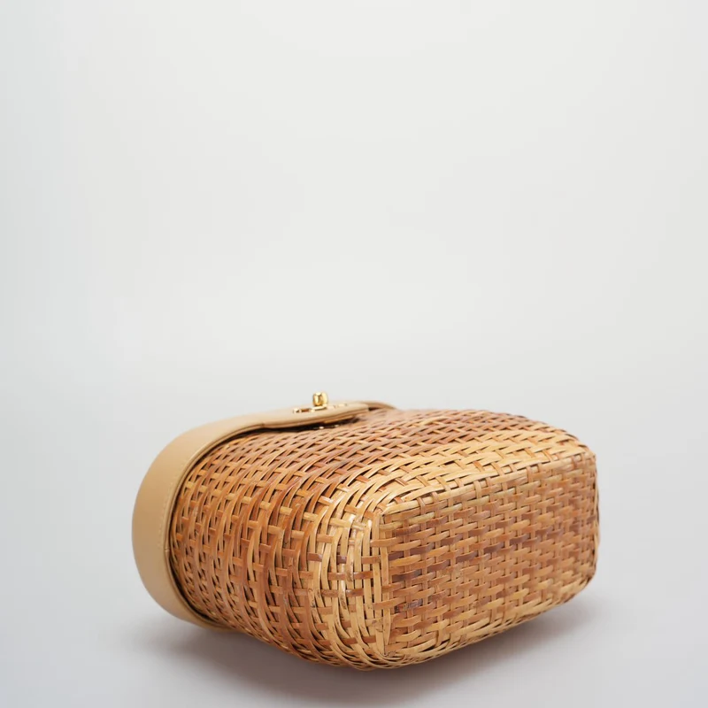 Chanel Vintage Weidenkorb-Umhängetasche – Limitierte Auflage