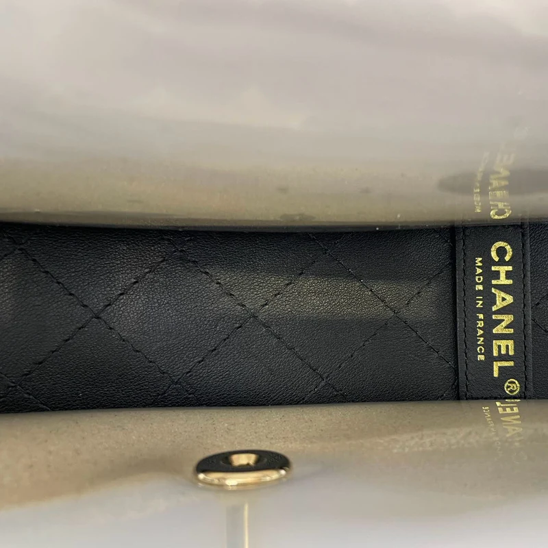Chanel Sand By The Sea Classic Flap Bag Medium mit Perlenriemen – Kollektion 2018