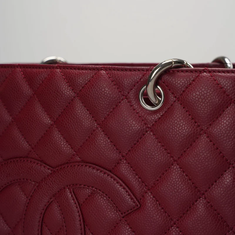 Chanel Burgundy gst Grand Shopping Tote Bag aus Kaviarleder mit silberner Hardware
