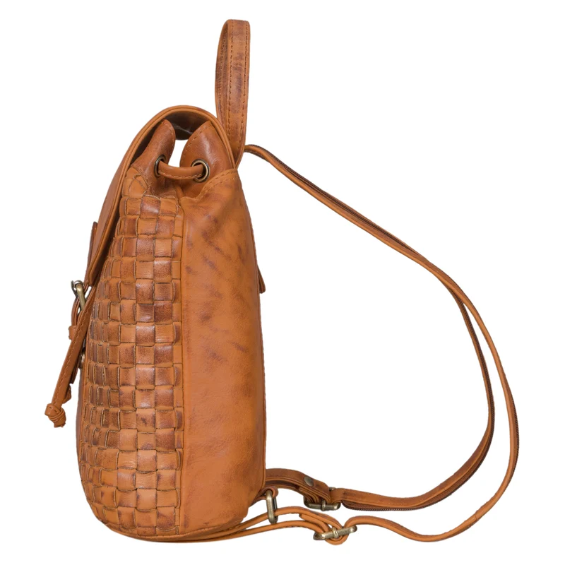 "Camilla" Kleiner Lederrucksack Damen im Boho-Look geflochten