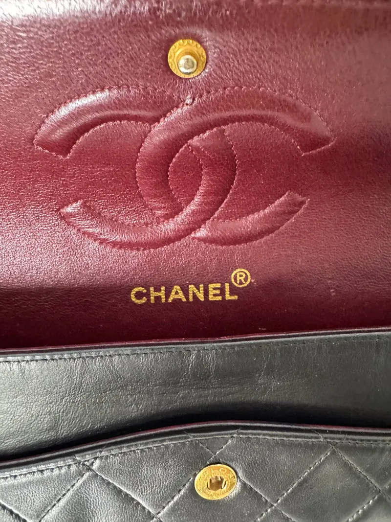 Chanel Vintage Stoff Timeless Flap Bag Schwarz Medium 24 Karat Gold Hardware