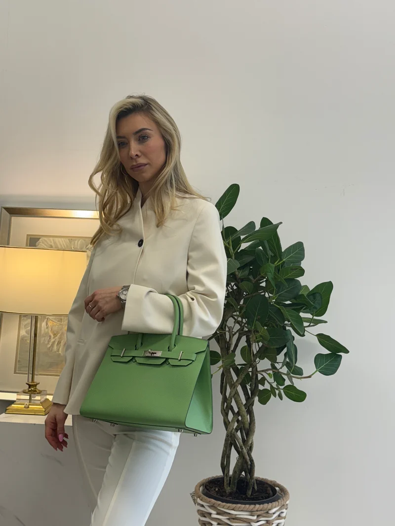 Hermes Birkin 30cm Sellier Tasche aus Epsom-Leder in Vert Avocado-Grün mit Palladium-Hardware