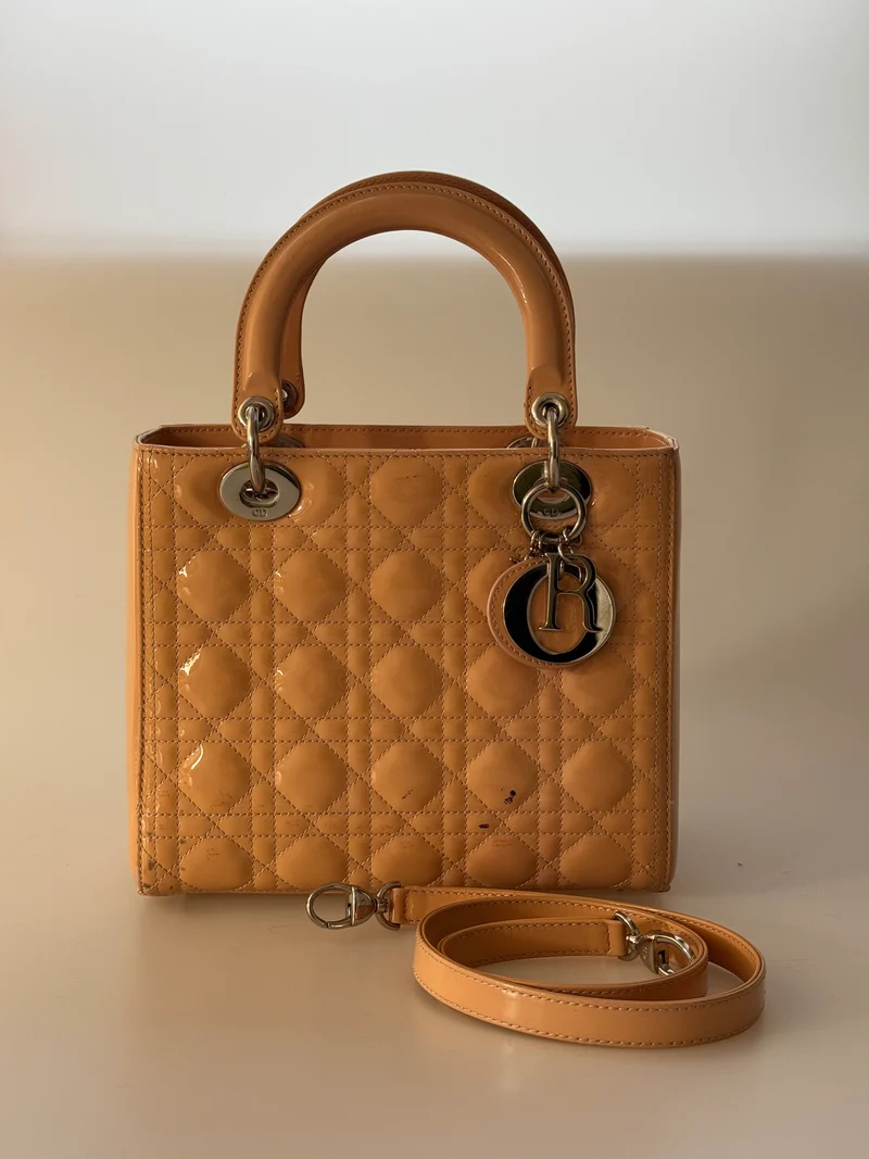 Christian Dior Lady Dior Tasche Mittel Hellbeige