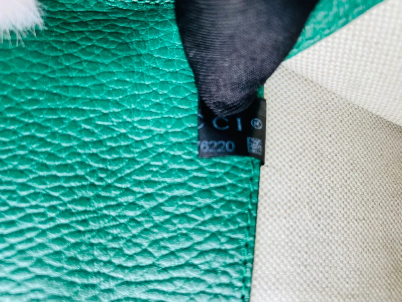 Gucci Dionysus Mini-Tasche in Smaragdgrün