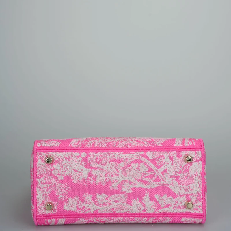 Christian Dior Canvas Toile De Jouy Reverse bestickte mittelgroße Lady D-Lite in fluoreszierendem Rosa