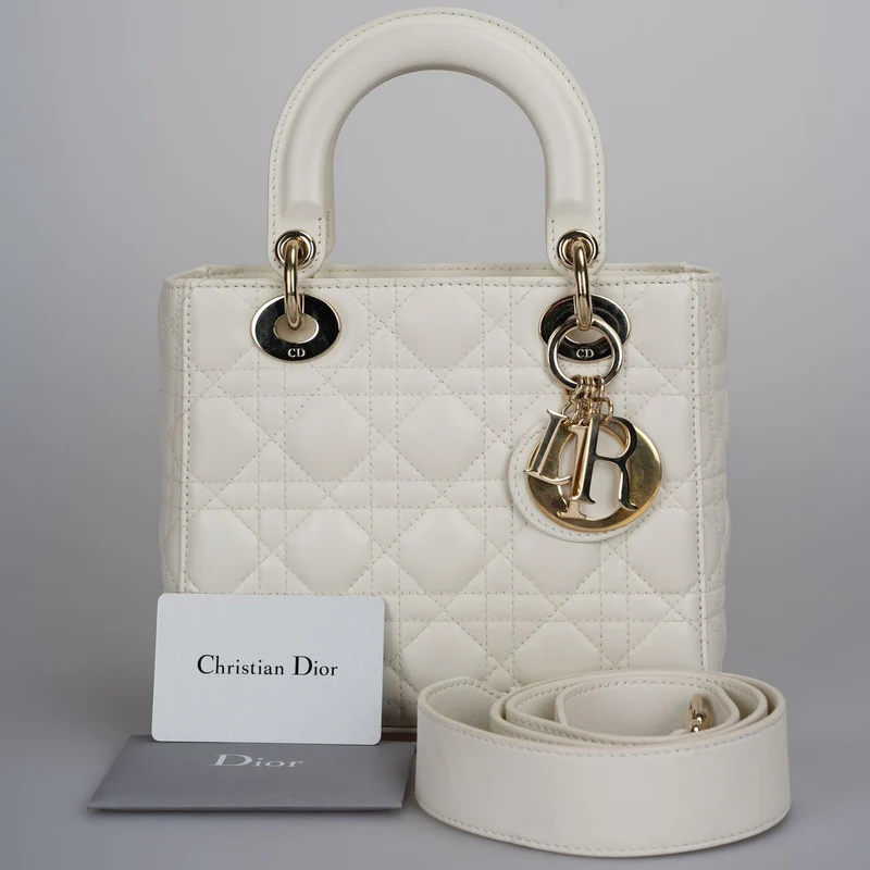 Christian Dior Kleine Lady Dior Tasche aus weißem Cannage-Lammleder mit goldenen Beschlägen