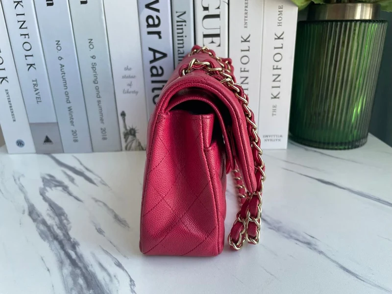 Chanel Red Timeless Flap Bag Kaviarleder Klein