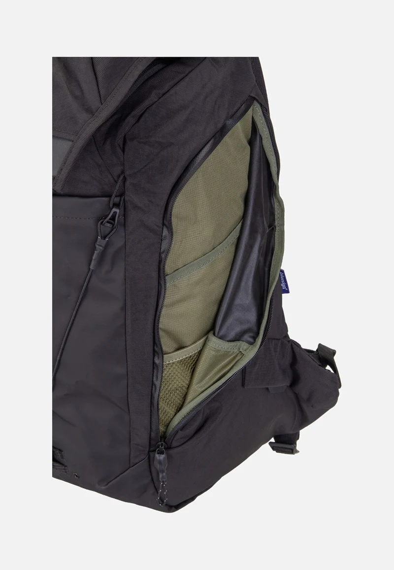 Paramount Commuter 28L Black - Fahrradrucksack
