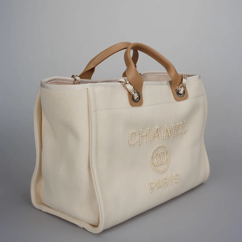 Chanel Deauville Perlentasche Beige Weiß Mittel