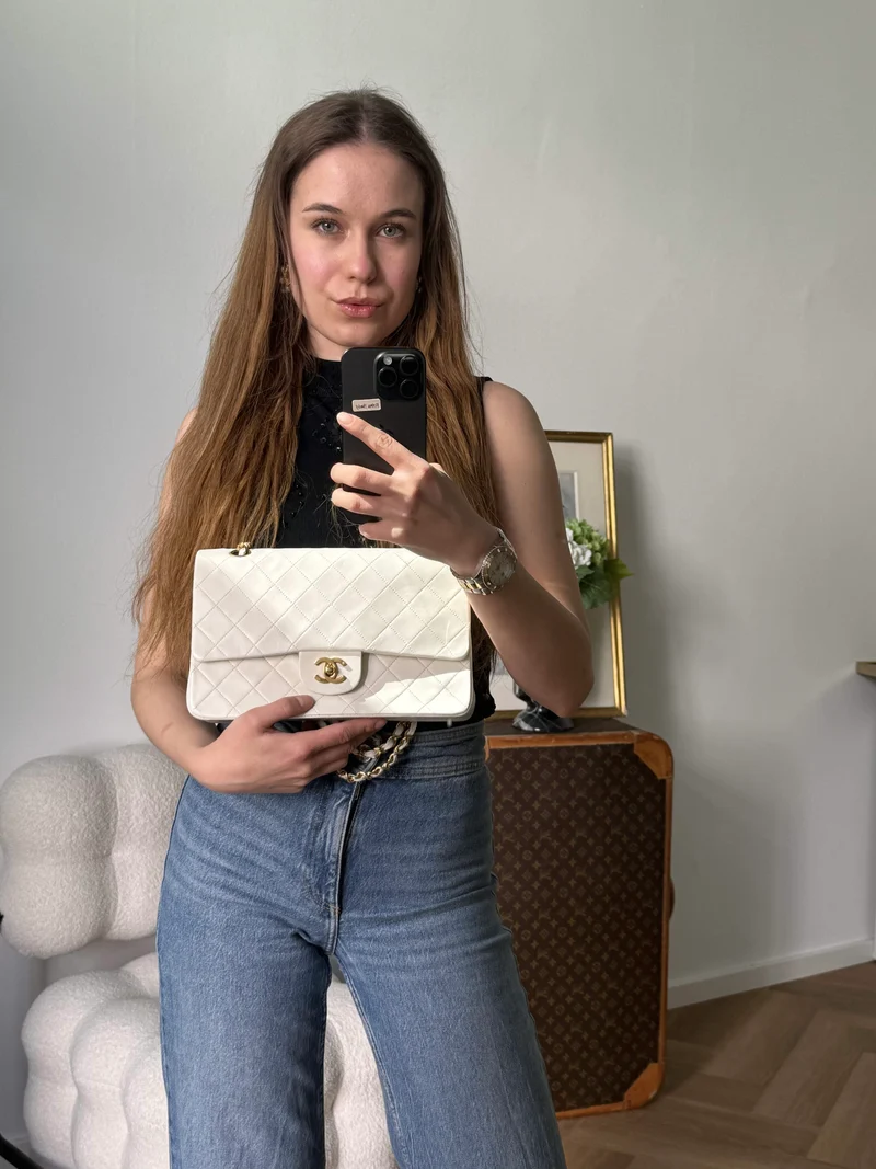 Chanel Vintage Weiße klassische Doppel-Flap-Tasche mit 24 Karat Goldbeschlägen