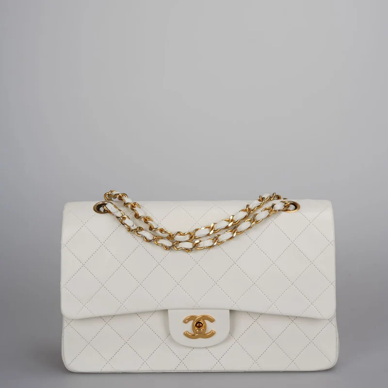 Chanel Vintage Weiße klassische Doppel-Flap-Tasche mit 24 Karat Goldbeschlägen