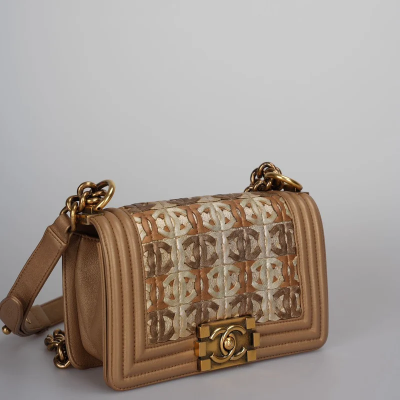 Chanel Le Boy Tasche Limitierte Auflage 15C Paris Dubai Klein Metallic Gold