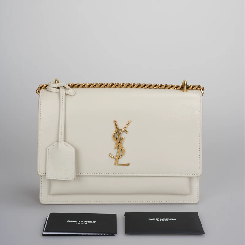 Saint Laurent Sunset Medium Bag aus weißem Kalbsleder mit goldenen Metallteilen