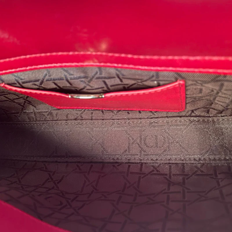 Rote mittelgroße Cannage Lady D-Joy-Tasche aus Lammleder von Dior