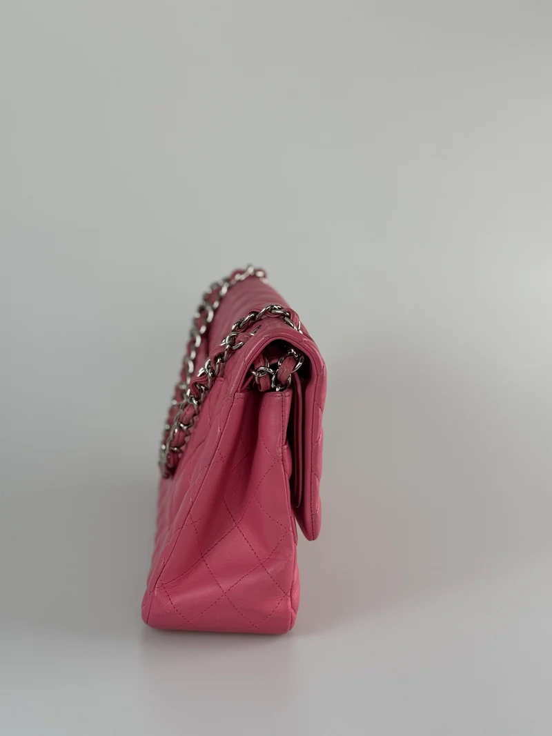 Chanel Pink Classic Double Flap Bag mit silberner Hardware in Jumbo-Größe