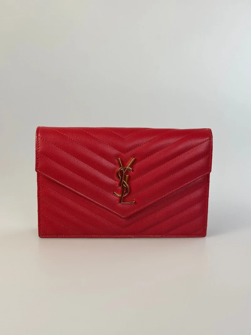 Saint Laurent Cassandre Umschlag Rote Tasche