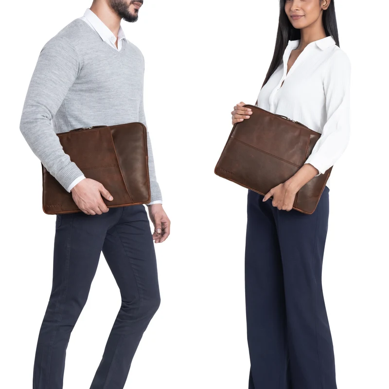 "Chuck" Stilvolle Laptoptasche Sleeve 15.6 Zoll Leder