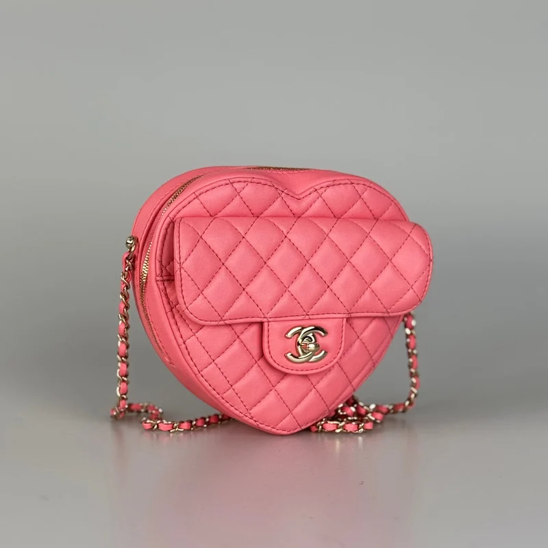 Chanel Pink Heart Bag aus Lammleder mit goldenen Beschlägen, groß