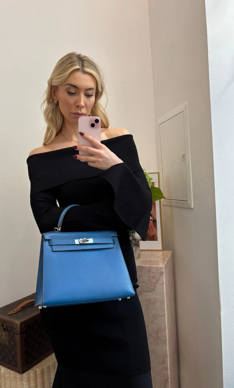 Hermes Kelly 28cm Sellier Tasche aus blauem Epsom-Leder mit silberner Hardware