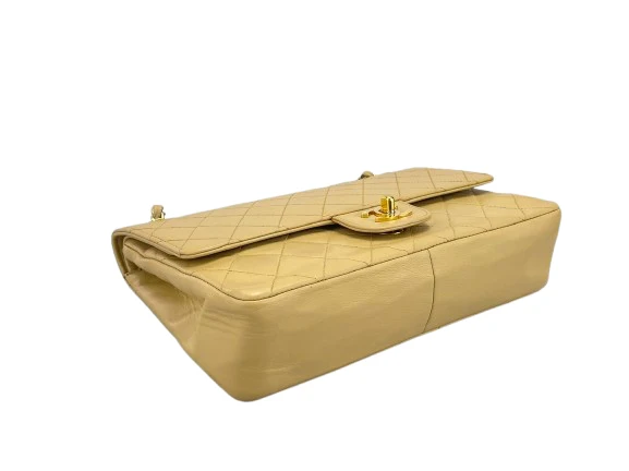 Chanel Beige Vintage Zeitlose Flap Bag Medium