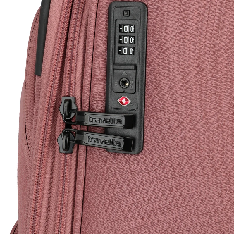 Travelite Kick Off - 4-Rollen-Trolley M 67 cm erw. (blush)