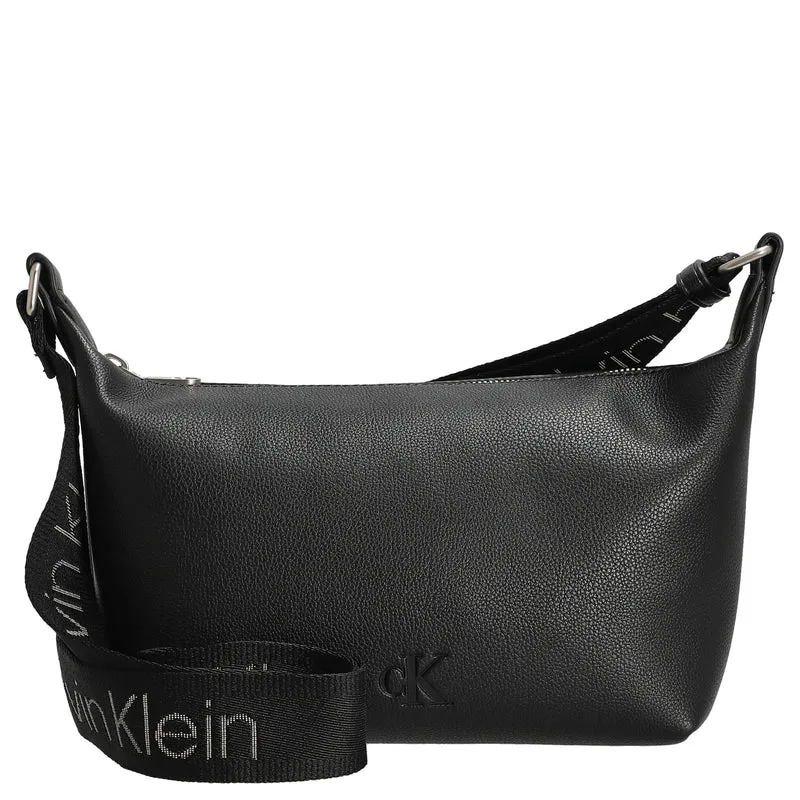 Calvin Klein Ultralight - Umhängetasche 21 cm (schwarz)