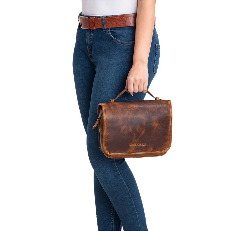 "Arlo" Kulturtasche Leder zum Aufhängen mit Henkel und Ring Unisex