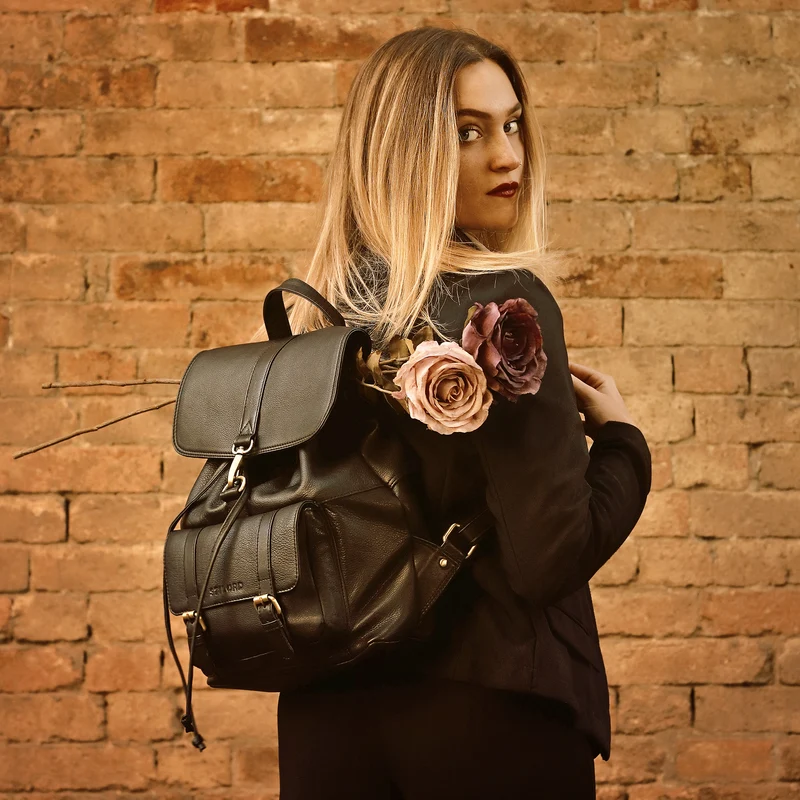 "Kacey" Daypack Damen Leder 13.3 Zoll Lederrucksack Unirucksack