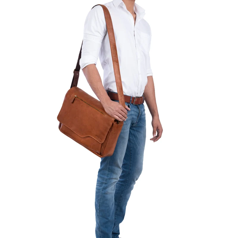 "Marvin" Umhängetasche Leder Groß 15.6 Zoll Laptoptasche