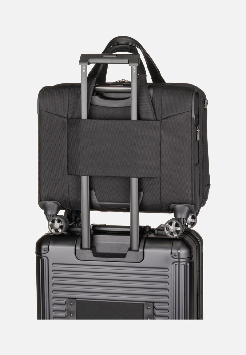 Pro-DLX 6 Spinner Tote 15.6'' Black - Pilotenkoffer