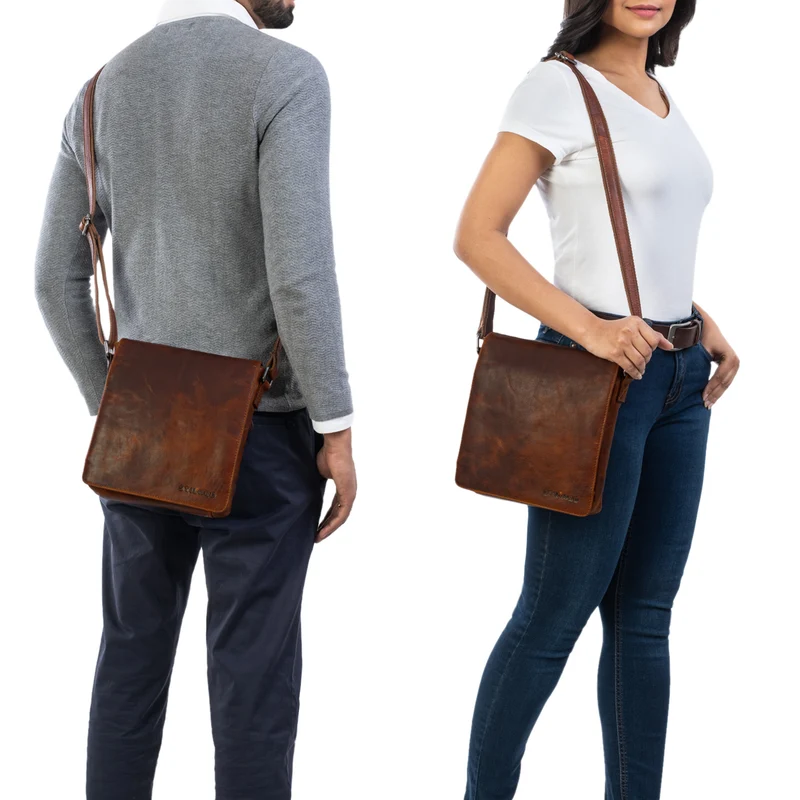 "Gerry" Kleine Leder Messenger Bag Hochformat