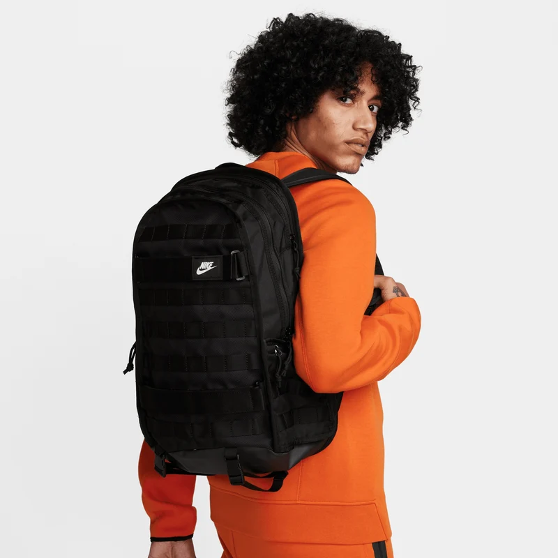 Nike Sportwear RPM - Rucksack 15" 53.5 cm (schwarz/weiß)