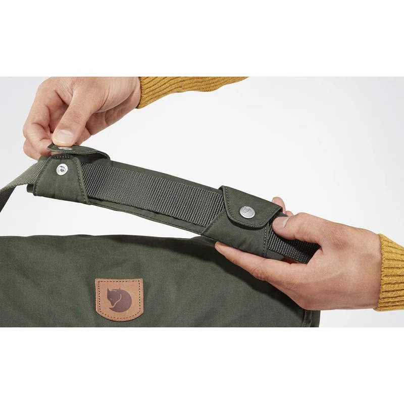 Fjällräven Greenland Shoulder Bag - Schultertasche 39 cm (deep forest)