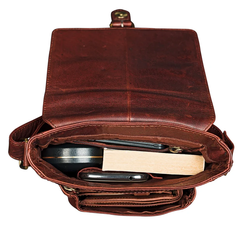 B-WARE "Arne" Leder Messenger Bag klein