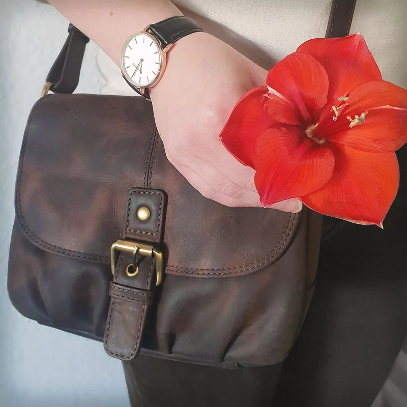 "Iris" Leder Handtasche Damen klein Echtleder Umhängetaschen Frauen