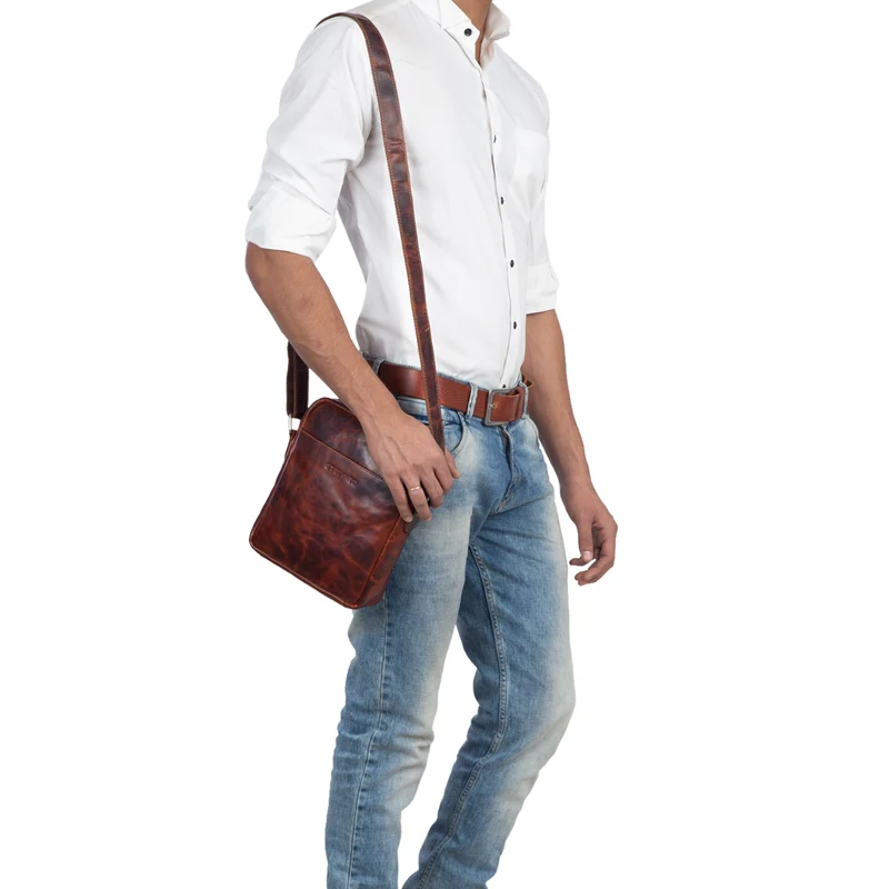"Nils" Vintage Ledertasche Umhängetasche Klein