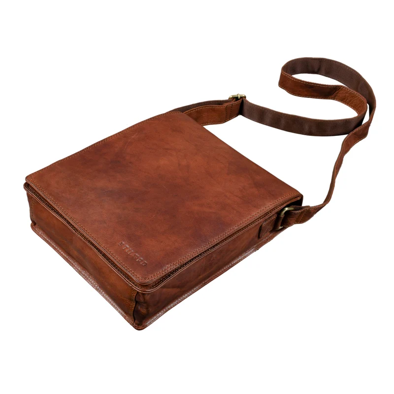 "Lars" Herren Vintage Umhängetasche Leder mittel-groß Hochformat