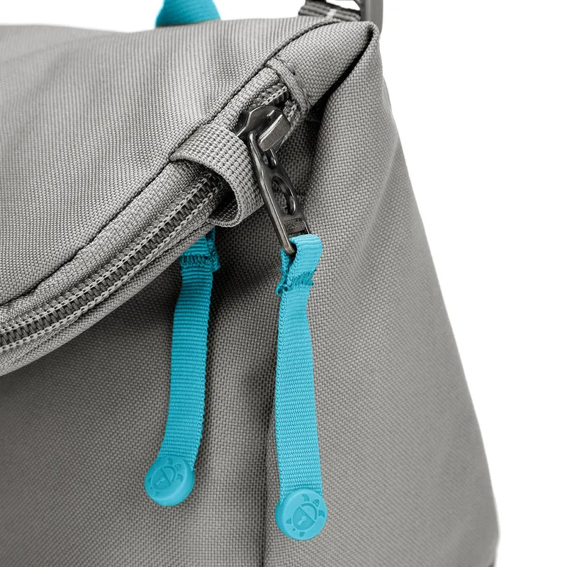 pacsafe GO Saddle Crossbody - Umhängetasche 24 cm (stone)