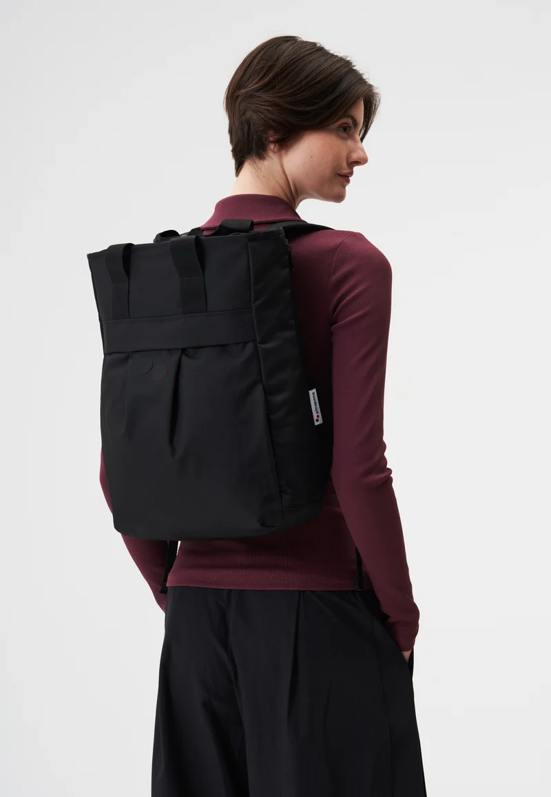 Komo Rooted Black - Rucksack