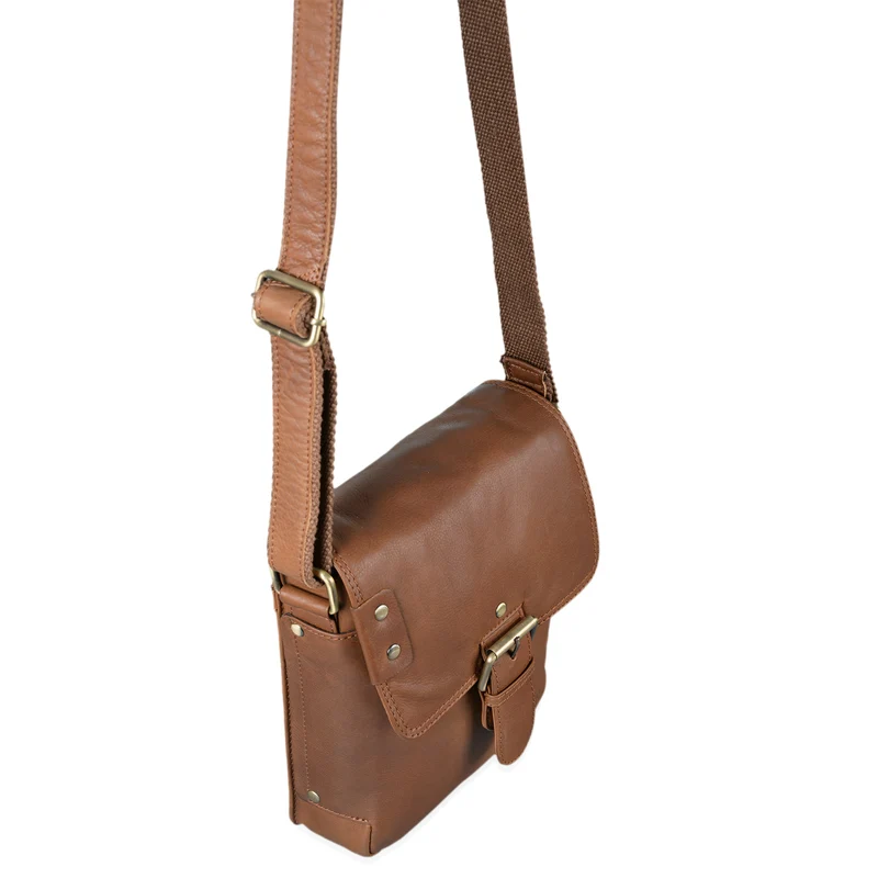 "Alessio" Leder Messenger Bag Männer klein