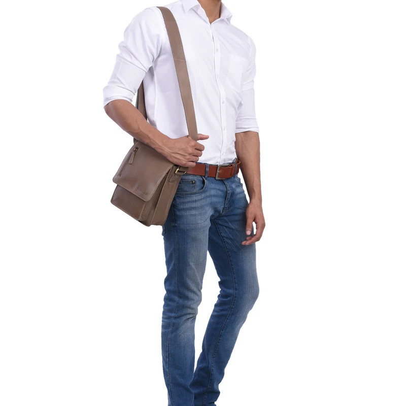 "Finn" Kleine Umhängetasche Herren Leder Messenger Bag Herrentasche